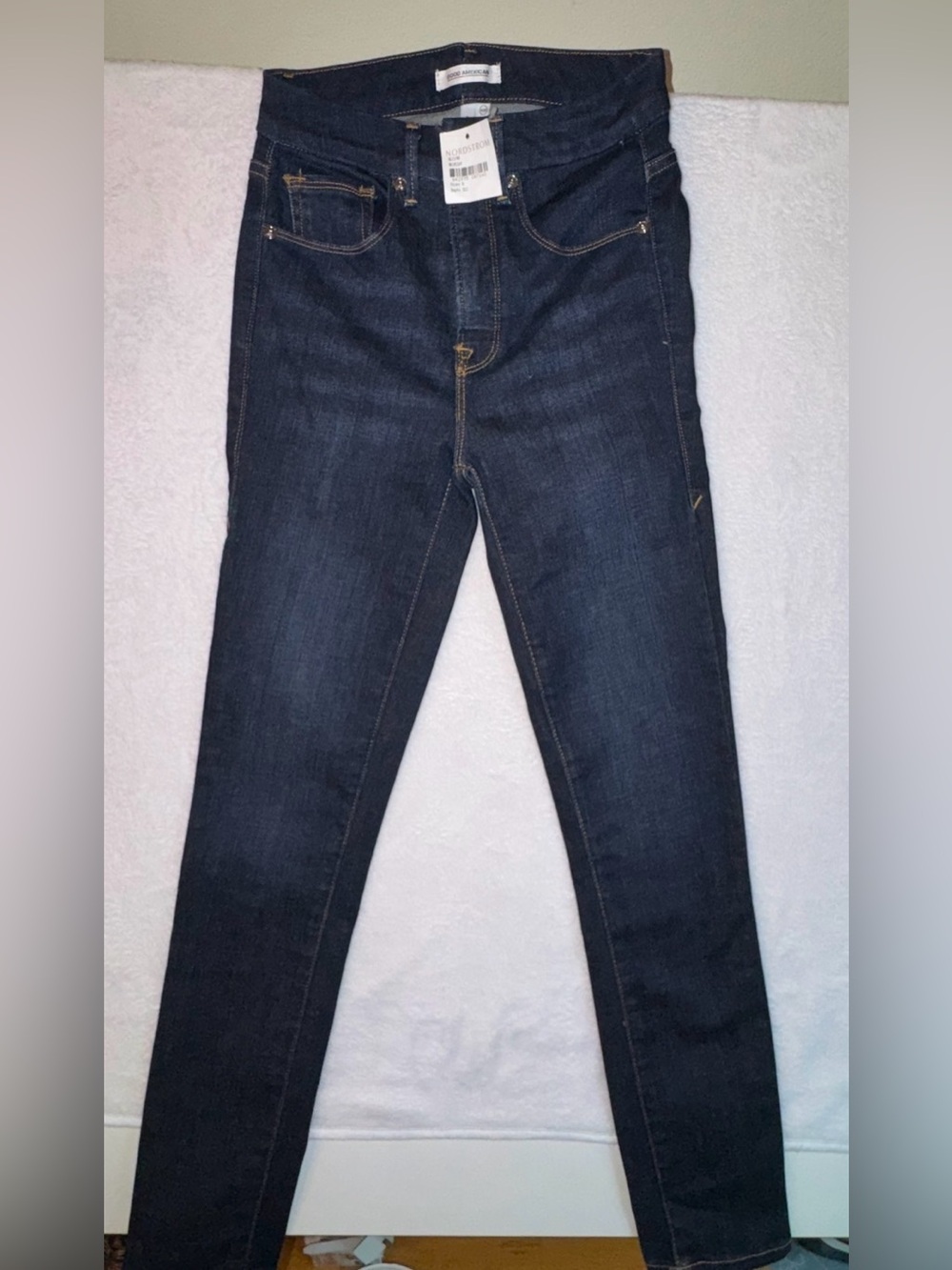Good American Good Legs Crop Dark Blue Jeans Sz 0 - Picture 9 of 10